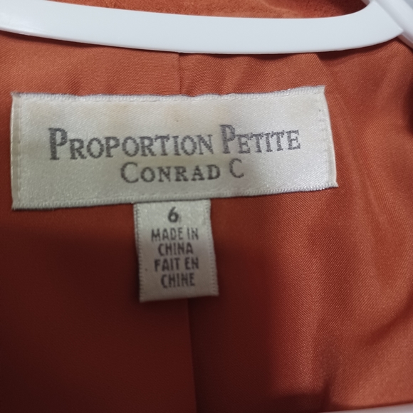 Orange Jacket, Ladies - Picture 4 of 4